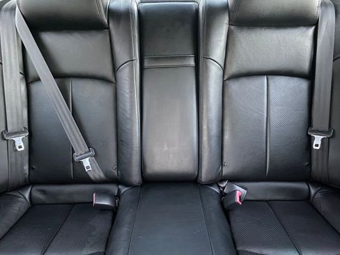 Used 2010 INFINITI G37 Journey w/ Premium Pkg image 36