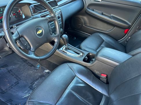 Used 2013 Chevrolet Impala LTZ image 10