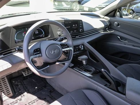Certified 2026 Hyundai Elantra Sport FWD image 28