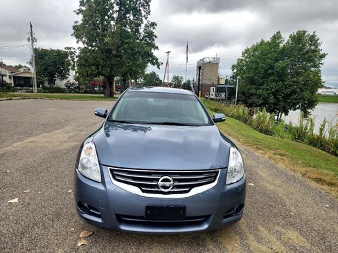 Used 2011 Nissan Altima 3.5 SR w/ 3.5SR Premium Pkg image 8