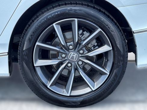 Used 2021 Honda Accord EX-L image 12