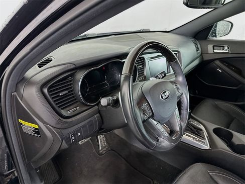 Used 2013 Kia Optima SX w/ Chrome Limited Pkg image 9