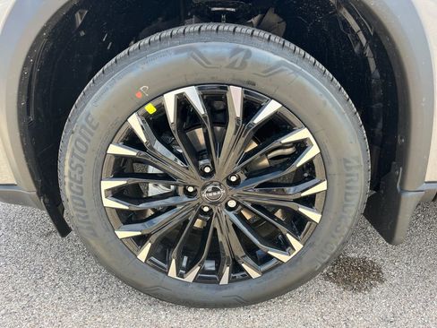 New 2026 Nissan Rogue SV image 9