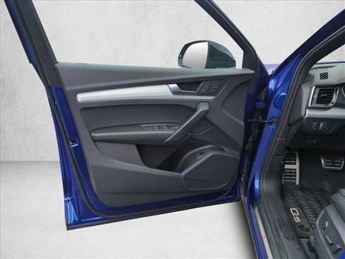 Used 2023 Audi Q5 2.0T Premium Plus image 11