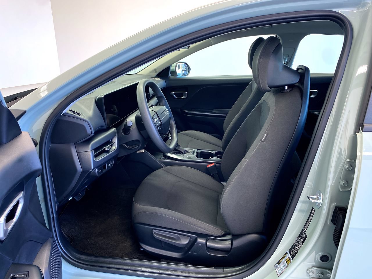 Certified 2026 Kia K4 FWD image 16