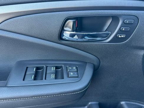 Certified 2025 Honda Ridgeline RTL+ image 13