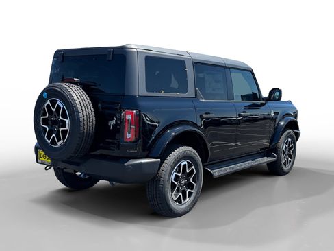 New 2026 Ford Bronco Outer Banks AWD/4WD image 5