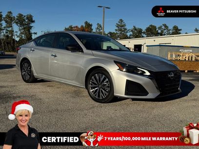 Used 2024 Nissan Altima 2.5 SV