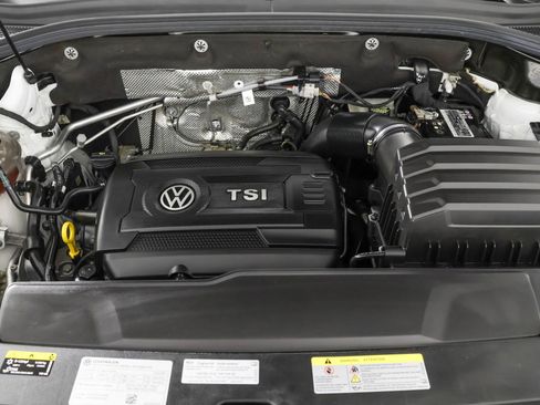 Used 2023 Volkswagen Atlas Cross Sport SEL AWD/4WD image 50