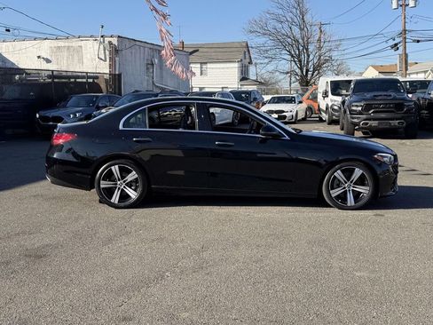 Used 2025 Mercedes-Benz C 300 4MATIC Sedan image 10
