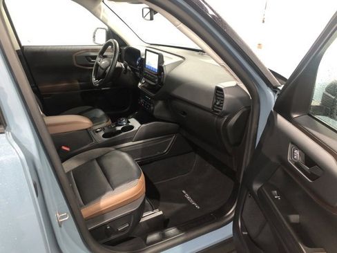 Used 2023 Ford Bronco Sport Outer Banks w/ Tech Package image 20