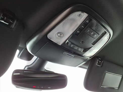 Used 2024 Dodge Durango GT image 26