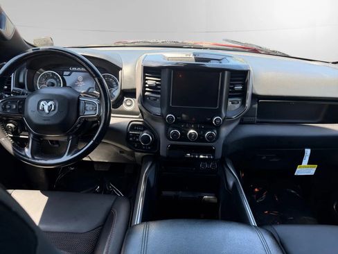 Used 2022 RAM 1500 Big Horn AWD/4WD image 11