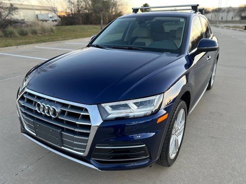 Used 2018 Audi Q5 2.0T Premium Plus image 2