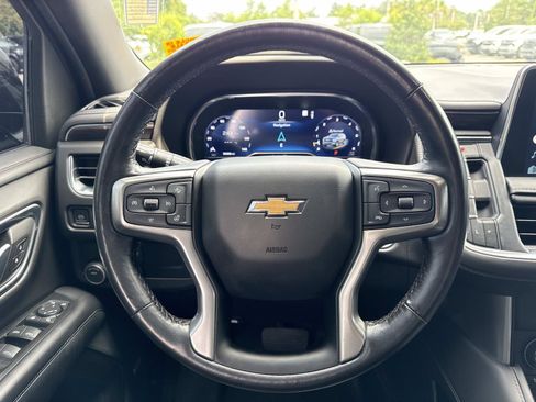 Used 2022 Chevrolet Tahoe LT w/ Luxury Package RWD image 15