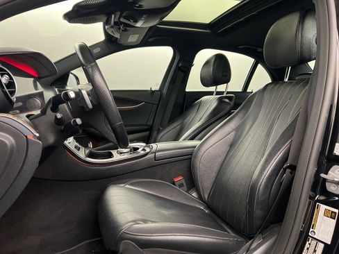 Used 2018 Mercedes-Benz E 300 4MATIC image 25