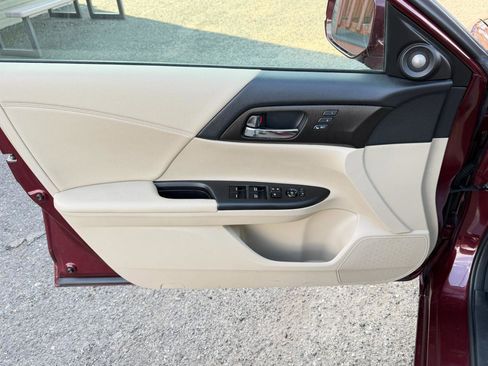 Used 2013 Honda Accord EX-L image 16