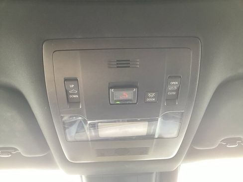 Used 2020 Lexus UX 250h w/ Premium Package image 18