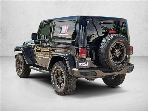 Used 2016 Jeep Wrangler Sahara AWD/4WD image 8