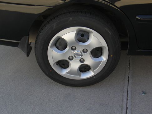 Used 2006 Nissan Sentra 1.8 w/ (F05) Convenience Pkg image 20