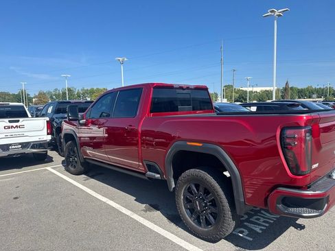 Used 2024 GMC Sierra 3500 AT4 w/ AT4 Premium Plus Package AWD/4WD image 4