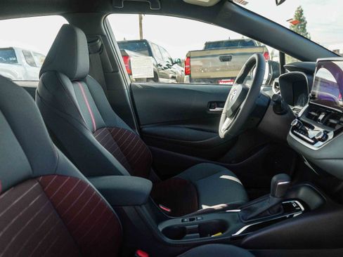 New 2026 Toyota Corolla SE FWD image 20