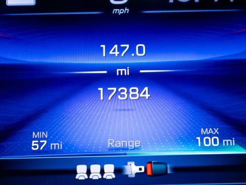 Used 2023 Mercedes-Benz EQS AMG 4MATIC image 11