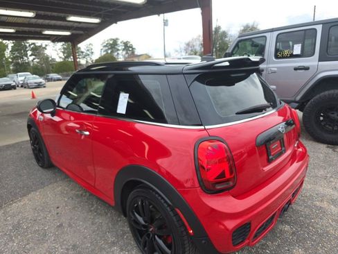 Used 2019 MINI Cooper John Cooper Works w/ Premium Package image 4
