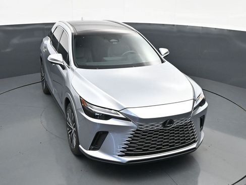 Used 2023 Lexus RX 350 Premium Plus w/ Cold Area Package FWD image 12