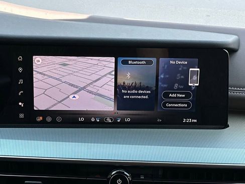 New 2025 Nissan Murano Platinum w/ Cargo Package image 22