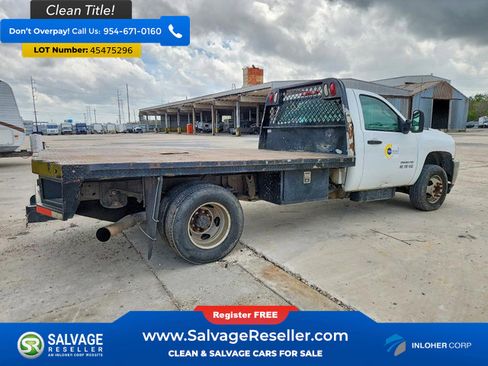 Used 2012 Chevrolet Silverado 3500 W/T image 4