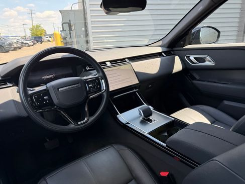 Certified 2026 Land Rover Range Rover Velar S AWD/4WD image 11