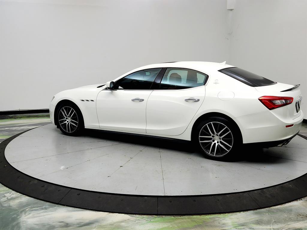 Used 2016 Maserati Ghibli RWD image 7