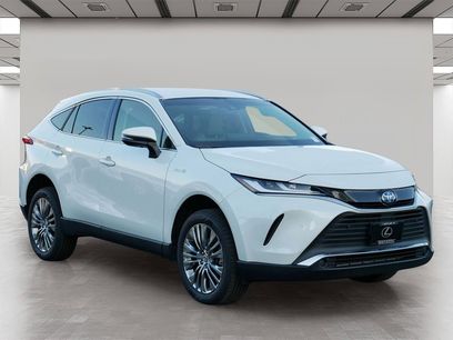 Used 2021 Toyota Venza XLE w/ Softex Package