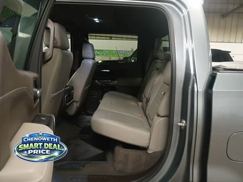 Used 2019 Chevrolet Silverado 1500 LTZ w/ LTZ Premium Package AWD/4WD image 8