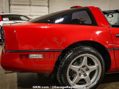 Used 1987 Chevrolet Corvette Coupe image 50