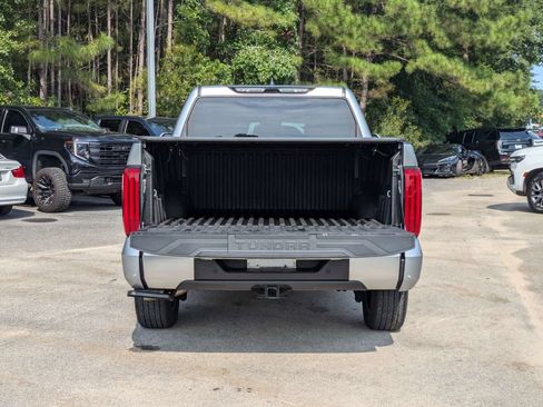 Used 2024 Toyota Tundra Limited AWD/4WD image 13