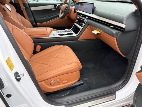 New 2026 Genesis GV80 3.5T Prestige image 13