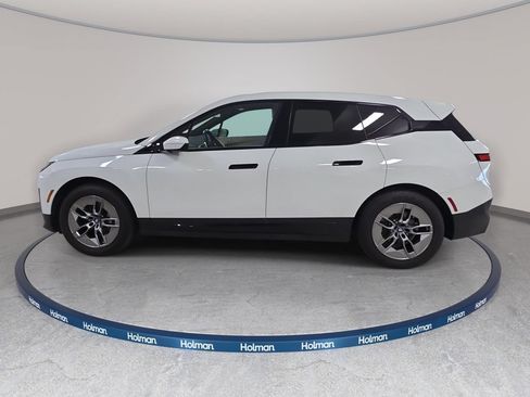 Certified 2023 BMW iX xDrive50 AWD/4WD image 9