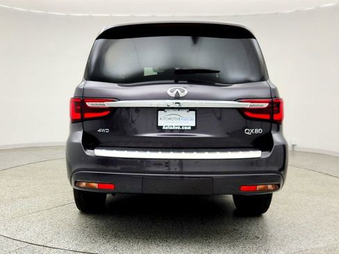 Used 2024 INFINITI QX80 Luxe AWD/4WD image 6