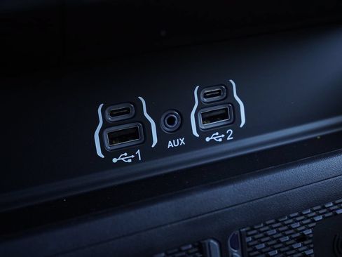 New 2026 RAM 2500 Laramie w/ Night Edition AWD/4WD image 20