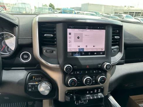 Certified 2022 RAM 2500 Laramie AWD/4WD image 9