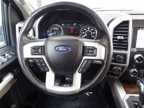 Certified 2019 Ford F150 Lariat w/ Equipment Group 502A Luxury AWD/4WD image 14