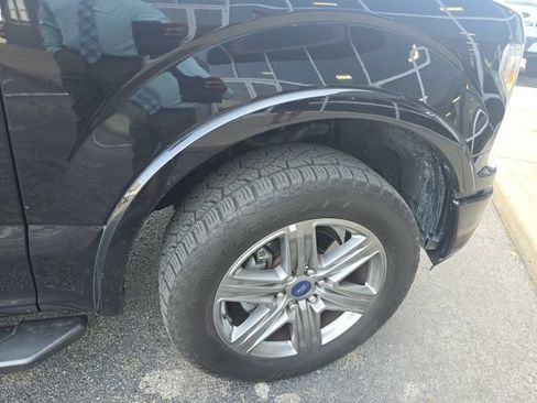 Used 2019 Ford F150 XLT w/ Equipment Group 302A Luxury AWD/4WD image 5