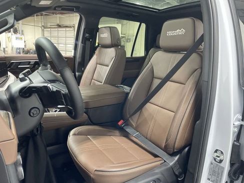 New 2026 Chevrolet Tahoe High Country w/ Sun And Tow Package image 11