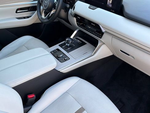 Certified 2024 MAZDA CX-90 Plug-In Hybrid w/ Premium Plus AWD/4WD image 17