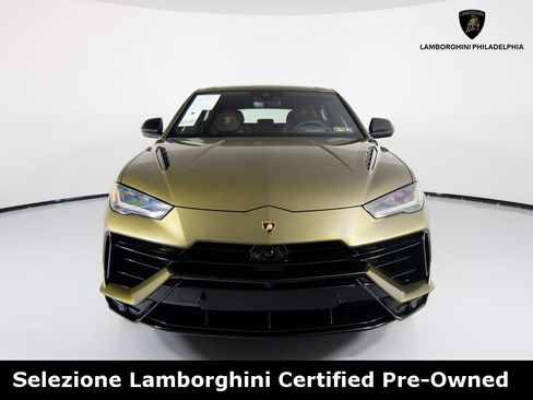 Used 2024 Lamborghini Urus S image 2