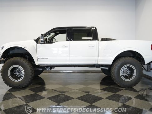 Used 2022 Ford F250 Lariat w/ Lariat Ultimate Package image 9