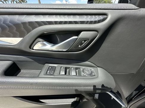 Used 2023 GMC Yukon XL Denali w/ Max Trailering Package RWD image 21