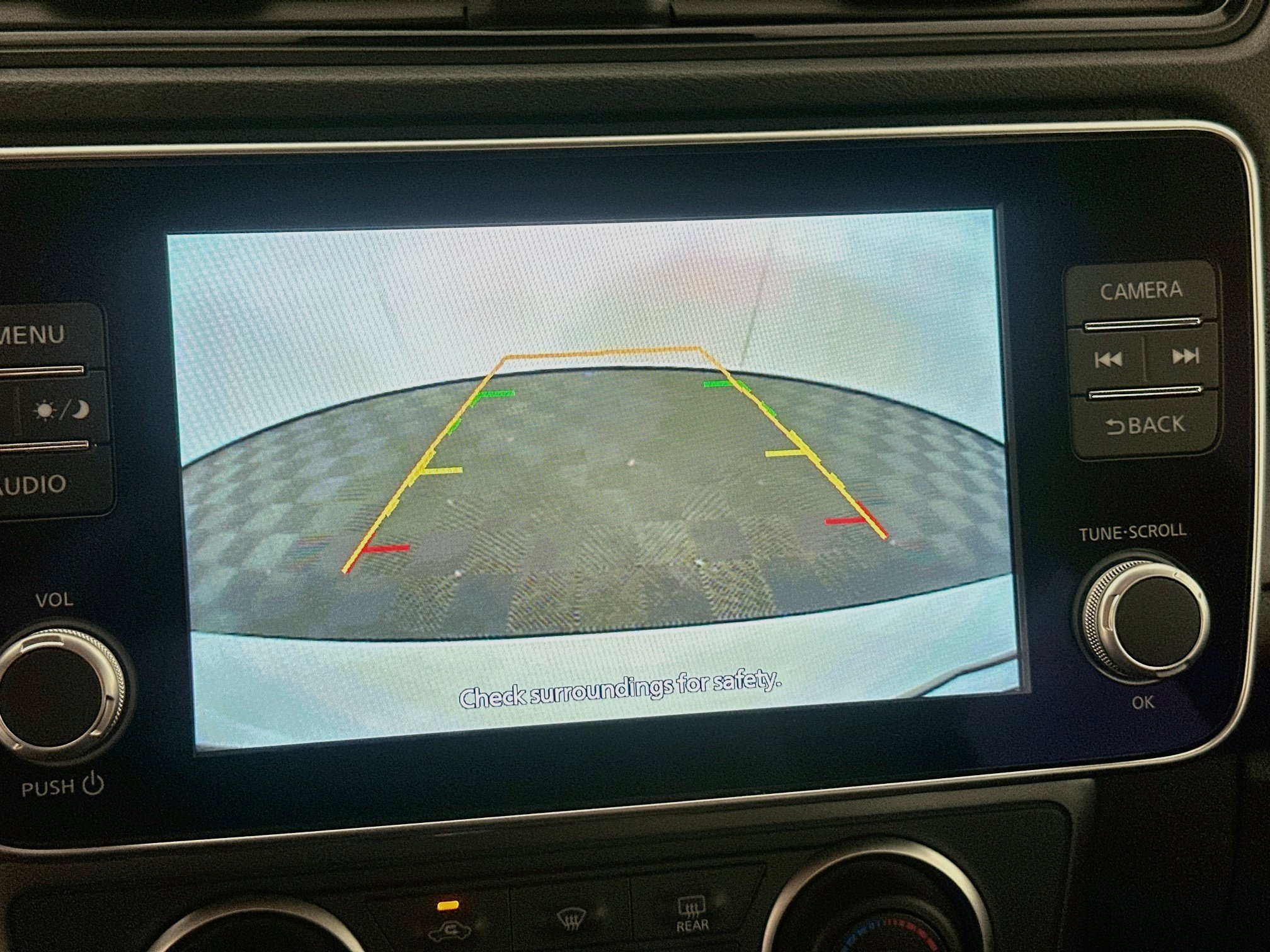 Used 2025 Nissan Leaf S FWD image 22